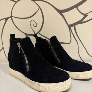 Steve Madden Black Suede High-Top Sneakers
